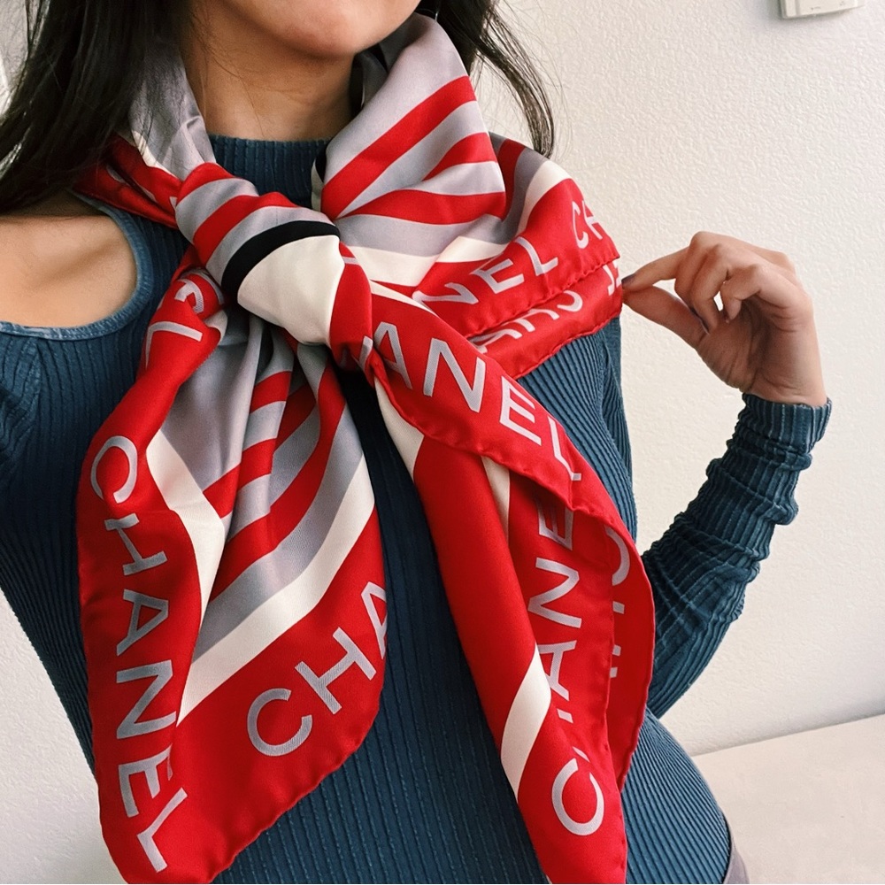 Chanel Coco Mademoiselle Scarf